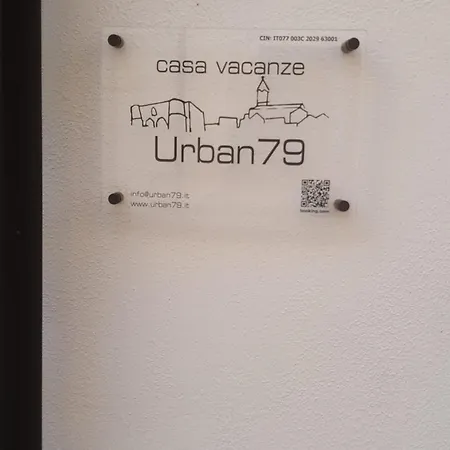 Urban79 * Bernalda